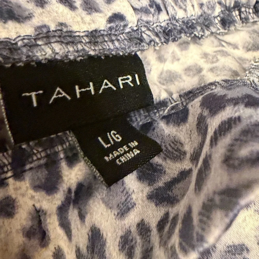 Tahari High Waist Blue Animal Print Women's Shorts